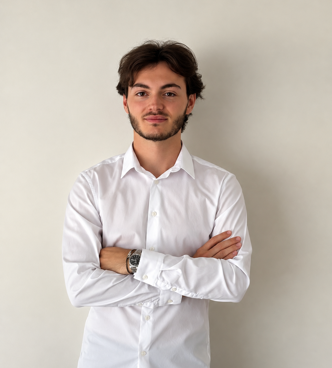 Responsable d’agence de communication digitale PixelUP, spécialisé en stratégie digitale et visibilité en ligne.